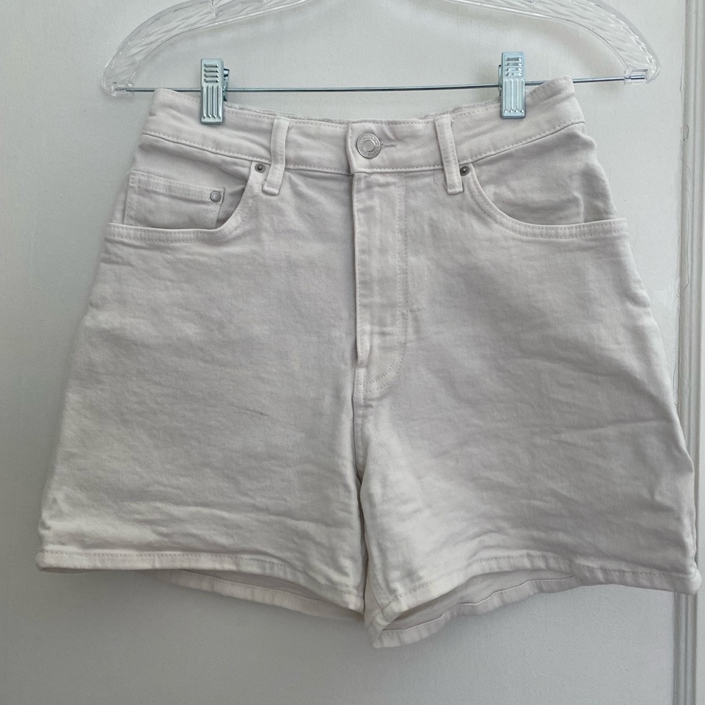 White jean shorts